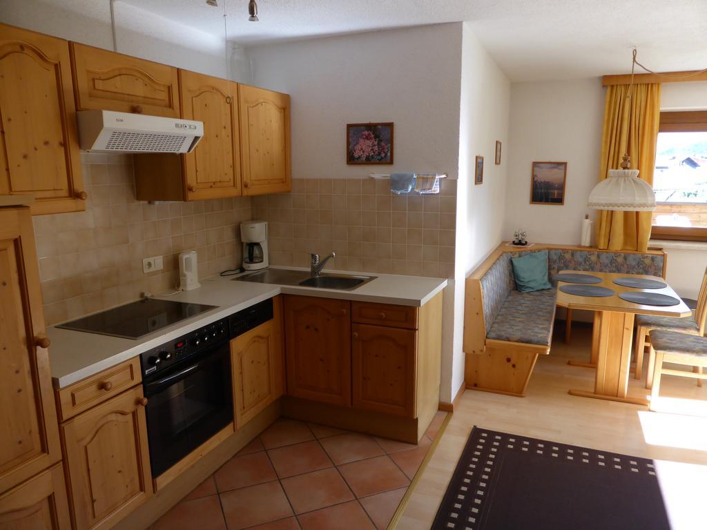 Haus Suedblick Appartements Зеефелд в Тирол Екстериор снимка